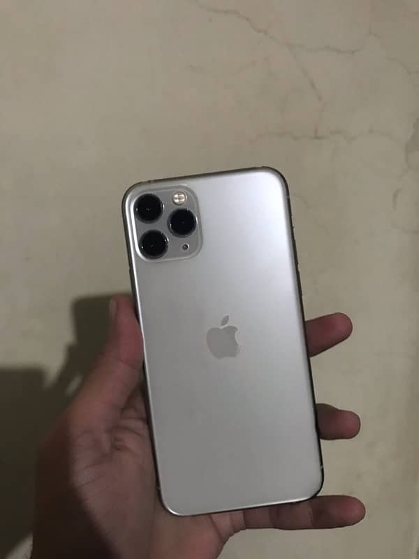 iphone 11pro (Pta Approved) 2