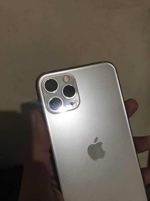 iphone 11pro (Pta Approved) 7