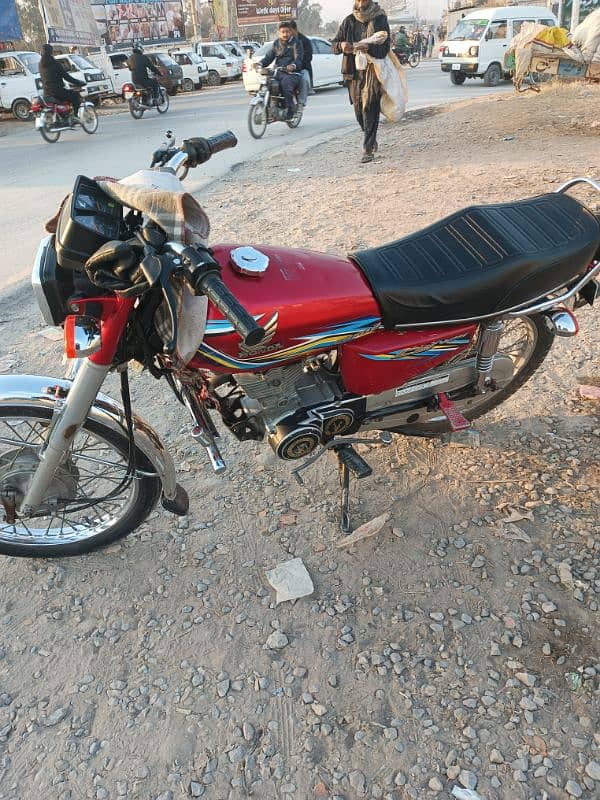 Honda 125 Model 18 Lahore Number 2