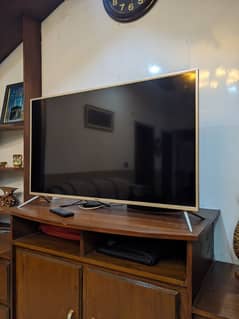 Haier Led 43 inches