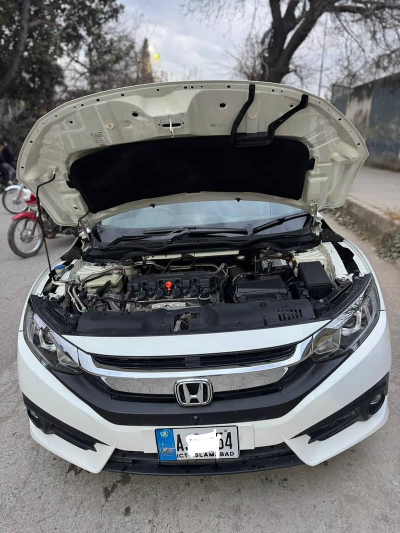 Honda Civic Oriel 2018 0