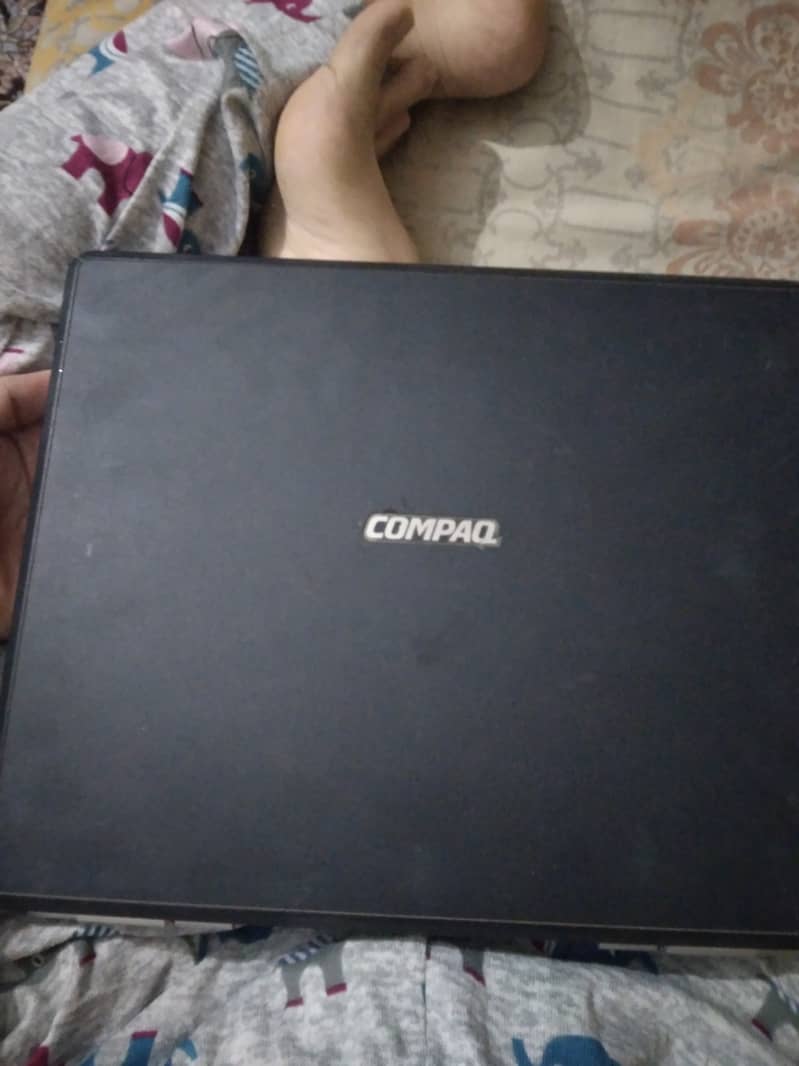 Compaq HP Presario M2000 7