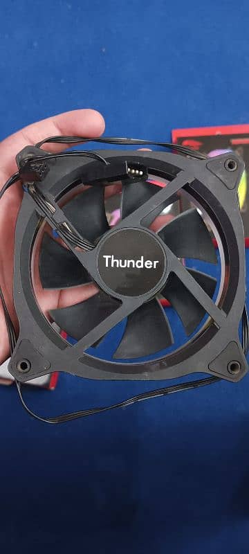 Thunder Air Warrior 9 RGB Fans 4