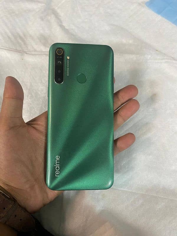 Realme 5i 0