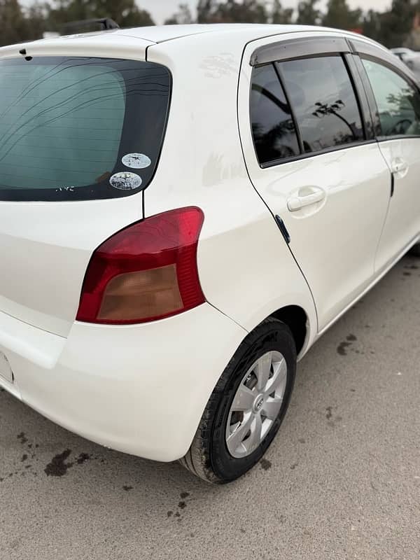 Toyota Vitz 2006 6