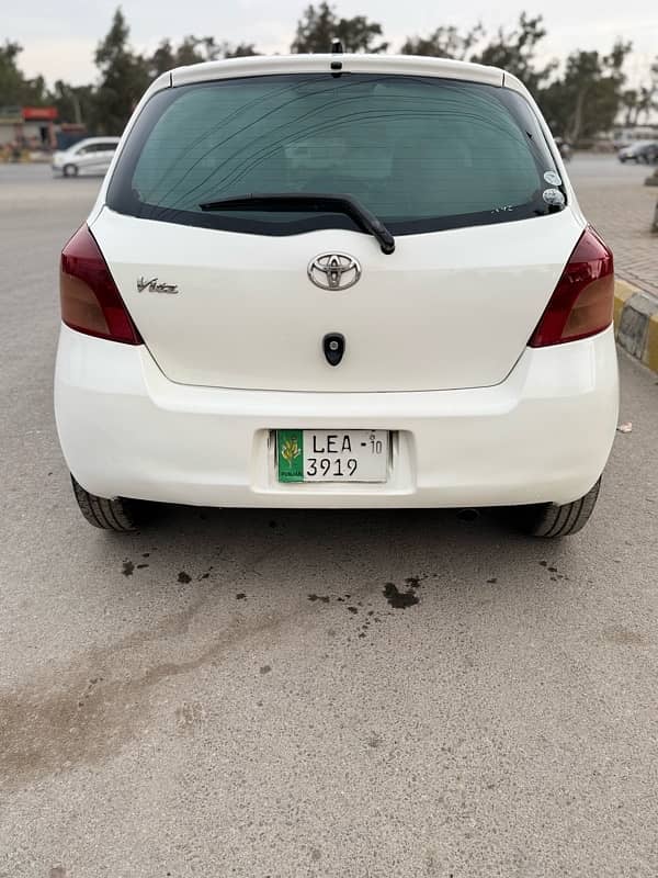 Toyota Vitz 2006 11