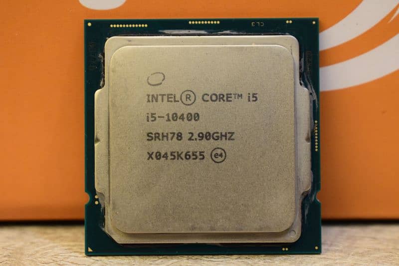 intel i5 10th gen + ram 2