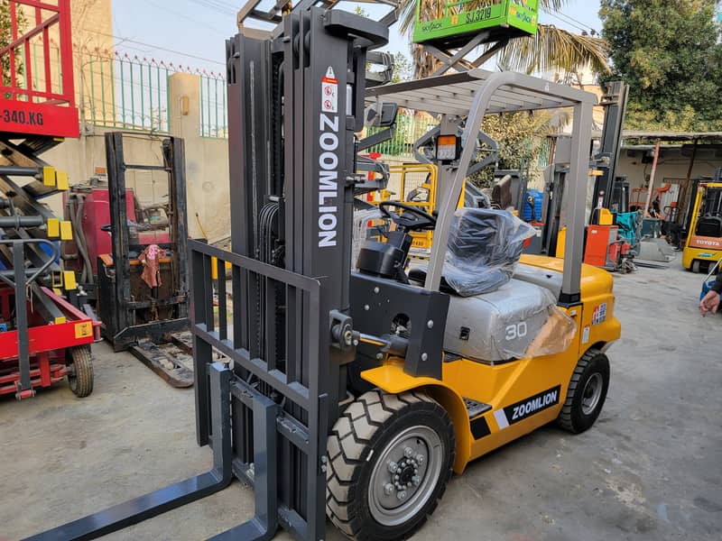 Brand New 3 Ton Forklifts Lifters for Sale in Karachi all Pakistan del 1