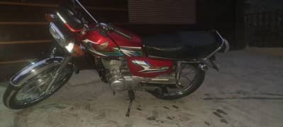 125 Honda urgent sale