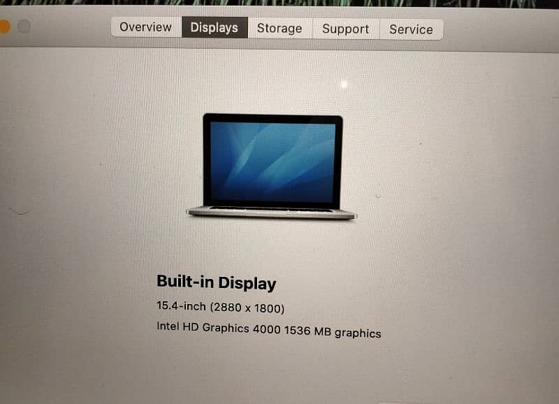 MAC BOOK PRO RETINA 7