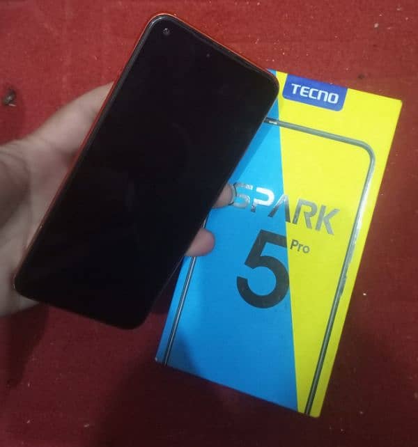 Tecno Spark 5 pro 4GB ram 64GB storage condition 10/10.0. 302.55. 61.210 5