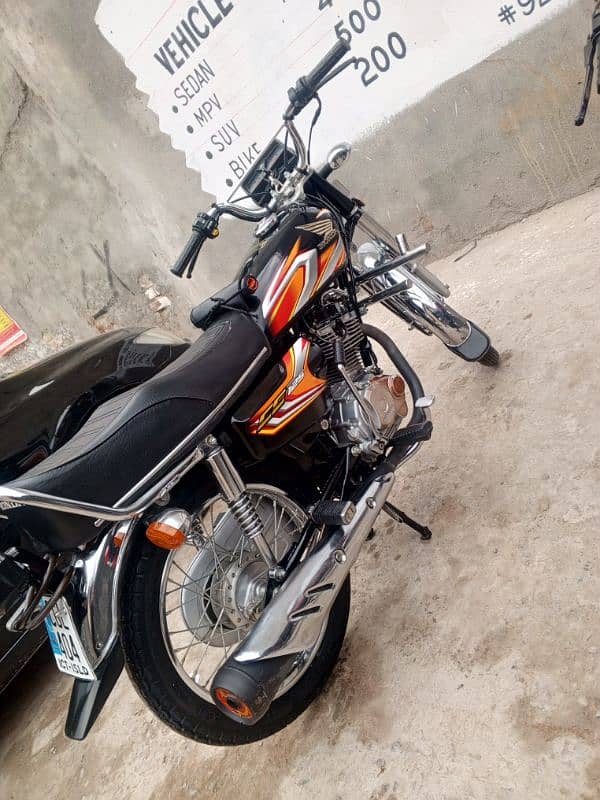 Honda 125cc 3