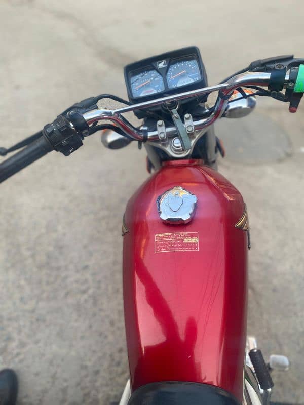 Honda 125 self stat 3