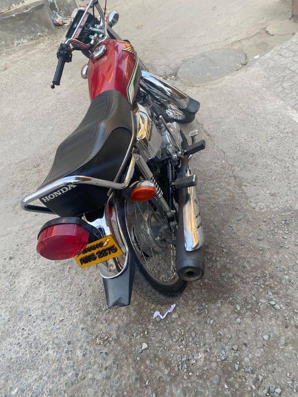 Honda 125 self stat 7