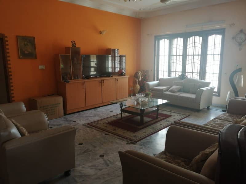 400 Square Yards west open house GROUND FLOOR for rent in Gulistan-e- 5