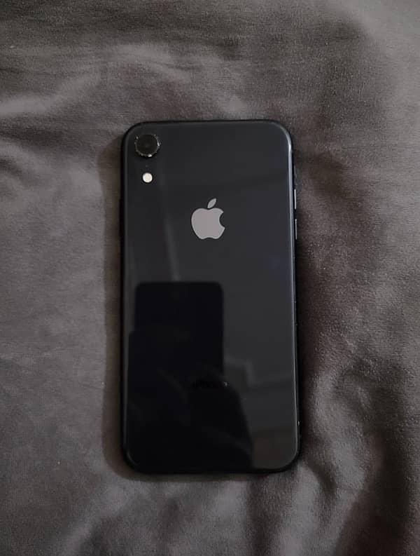 iphone xr 1