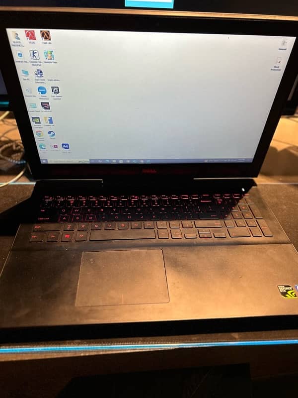 Dell Inspiron I5 7000 gaming laptop 1