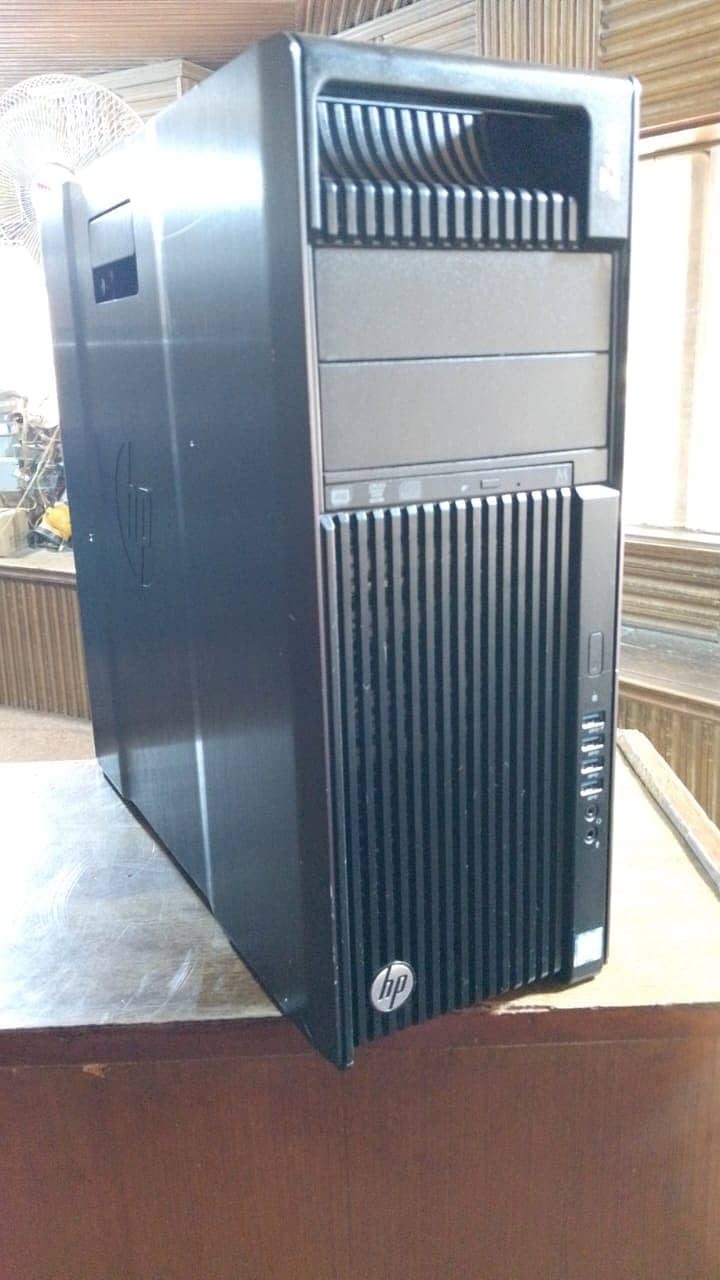 HP 2640 Workstation 0