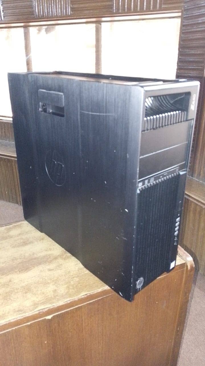 HP 2640 Workstation 2