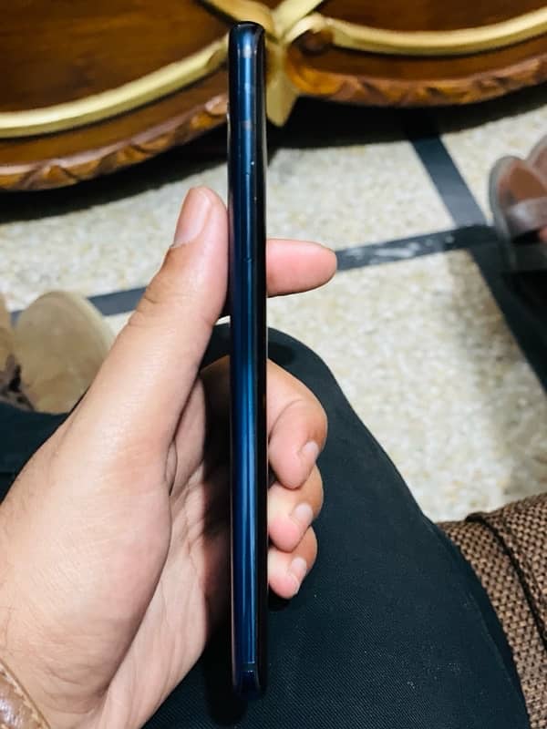 One Plus 7 Pro 3