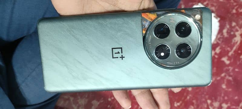 OnePlus 12 1