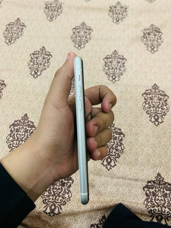 iphone 11 10by10 jv 64gb 81 health water pack whatsapp 03019093252 4