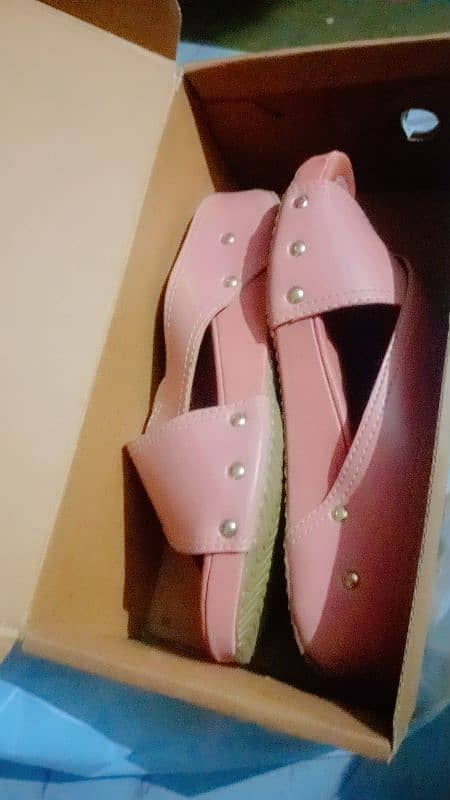 Pink comfy Slipper 1