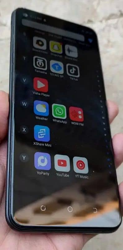 Tecno Spark 7 Pro 0