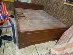 Wood Made Queen Size Old Bed