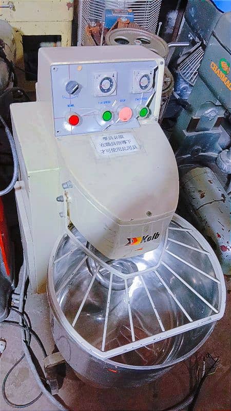 Flour Mixer /Dough mixture/ Atta mixture machine 3