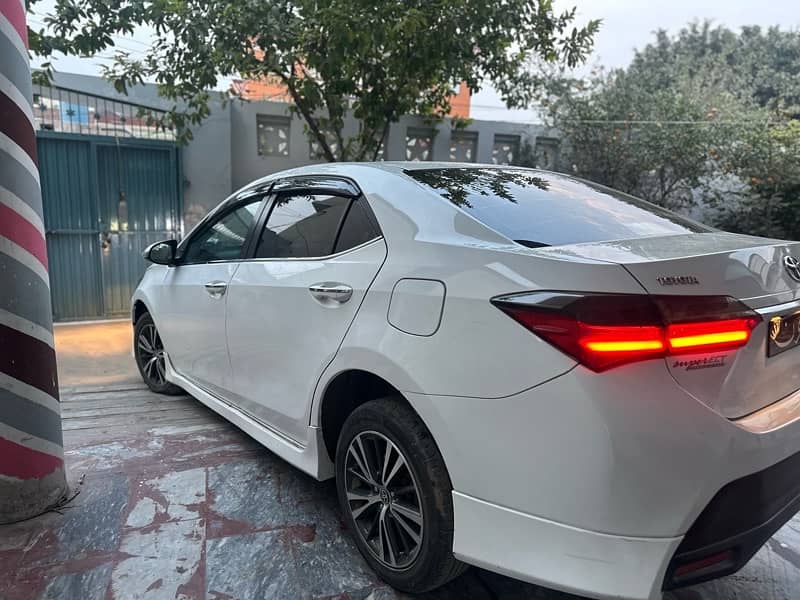 Toyota Corolla Altis 2017 7