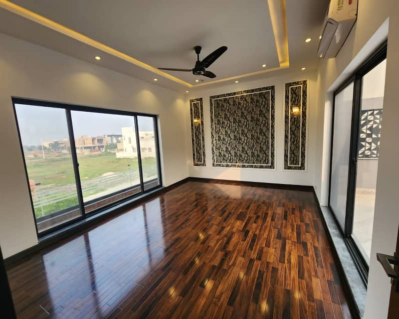 1 Kanal Full House Available Sale In DHA Phase 1 Lahore 6