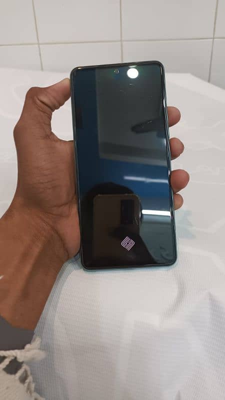 vivo V27E 8