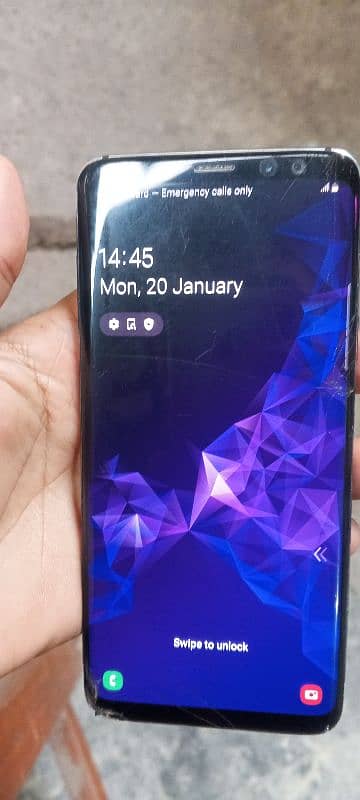 Samsung s9plus 6 128 3