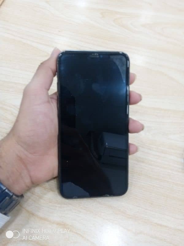 Iphone 11 pro Max 1