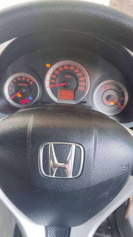 Honda City Aspire 2013/14  contact no#03344239094 / 03334251819 5