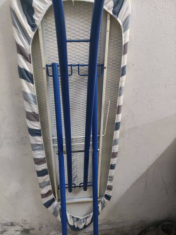 iron stand imported from Netherlands 5