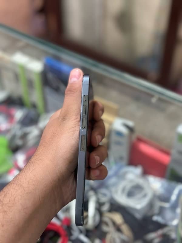 iphone 13 pro max 128Gb 3