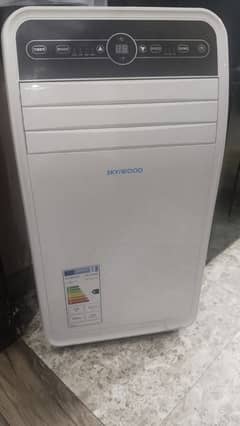 portable inverter AC