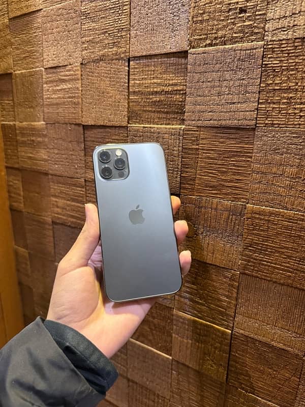 i phone 12 pro 256gb pta approved 3