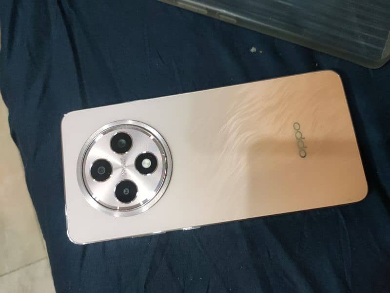 Oppo Reno 12F 0