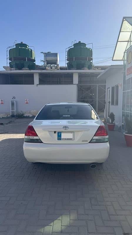 Toyota Mark II Grande 2002 1