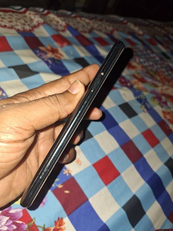 tecno camon 15 pro 6gb 128 gb pta approve with box 3