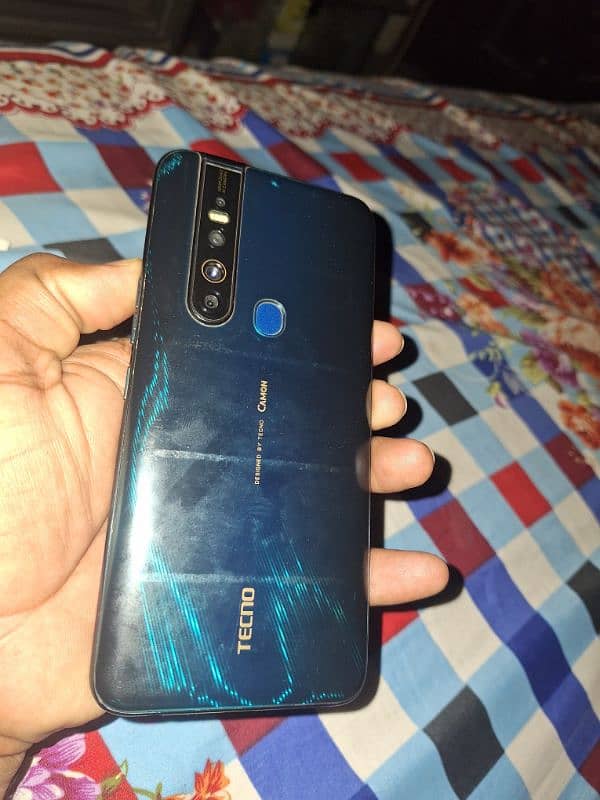 tecno camon 15 pro 6gb 128 gb pta approve with box 2