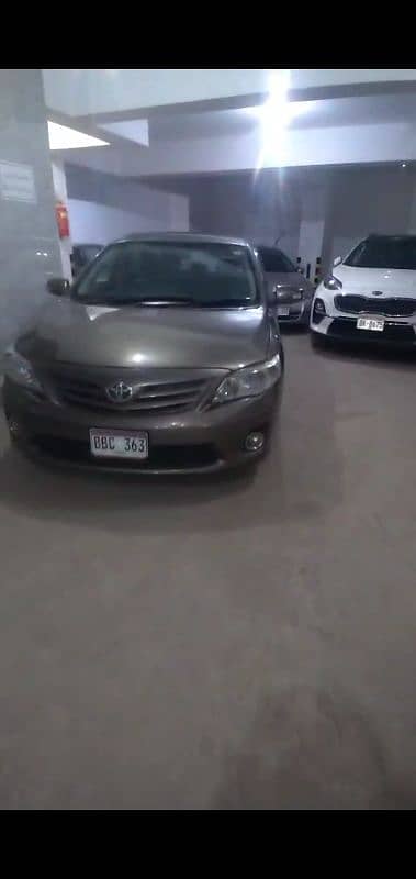 Toyota Corolla Gli automatic 2014 urgent sale 3