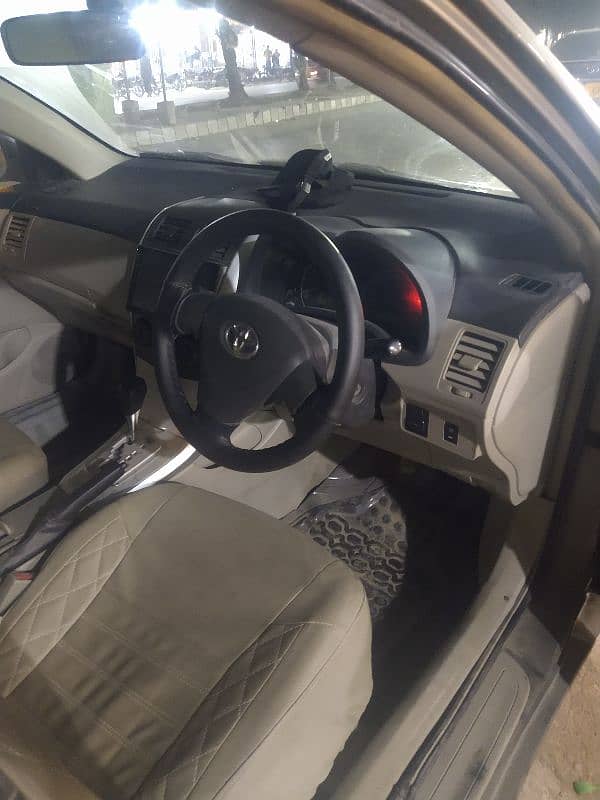 Toyota Corolla Gli automatic 2014 urgent sale 6