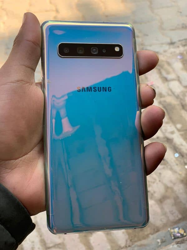 samsung s10 5g plus 8+8 gb ram 256 gb memory 1