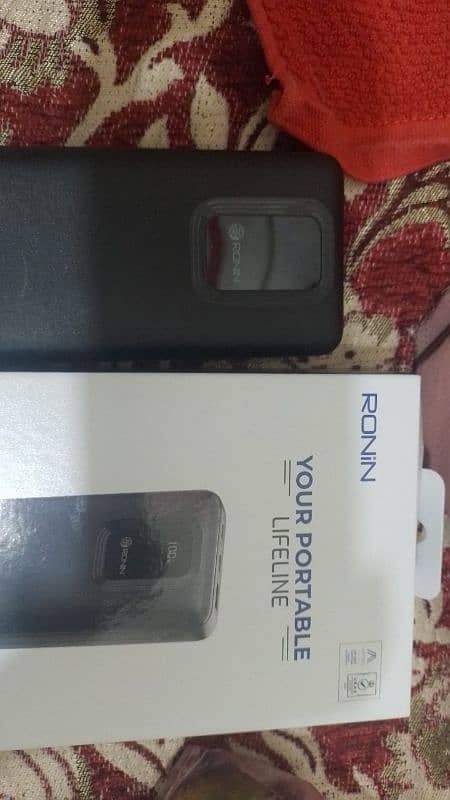 Ronin 20000mAh 1 week used only 1