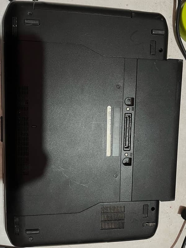 Dell Laptop core i3 (3rd Generation) 5