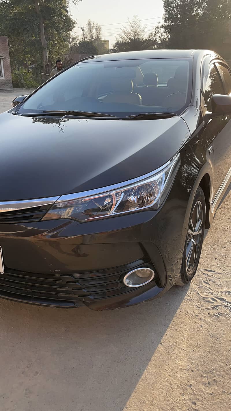 Toyota Corolla Altis 1.6 2018 5